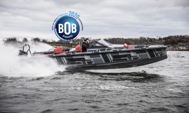 Brabus Shadow 900 – 60 węzłów gwarantowane!