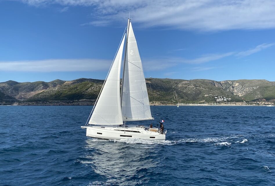 Oceanis 40.1 rodzinny cruiser – top nr 1 na sezon 2021