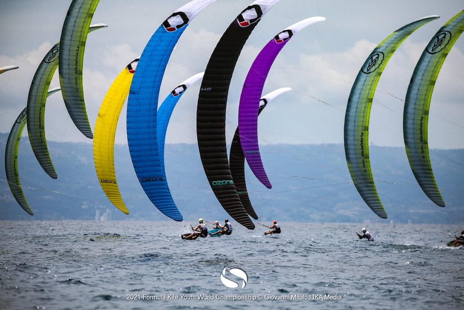 Julia Damasiewicz mistrzynią świata juniorek w kitesurfingu. Całe podium biało-czerwone!