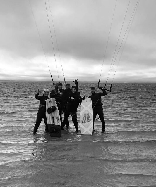 Kiteboarding zimą – o czym należy pamiętać wybierając się na „kajta” opowiada Łukasz „Książę” Ceran, instruktor Polskiego Związku Kiteboardingu