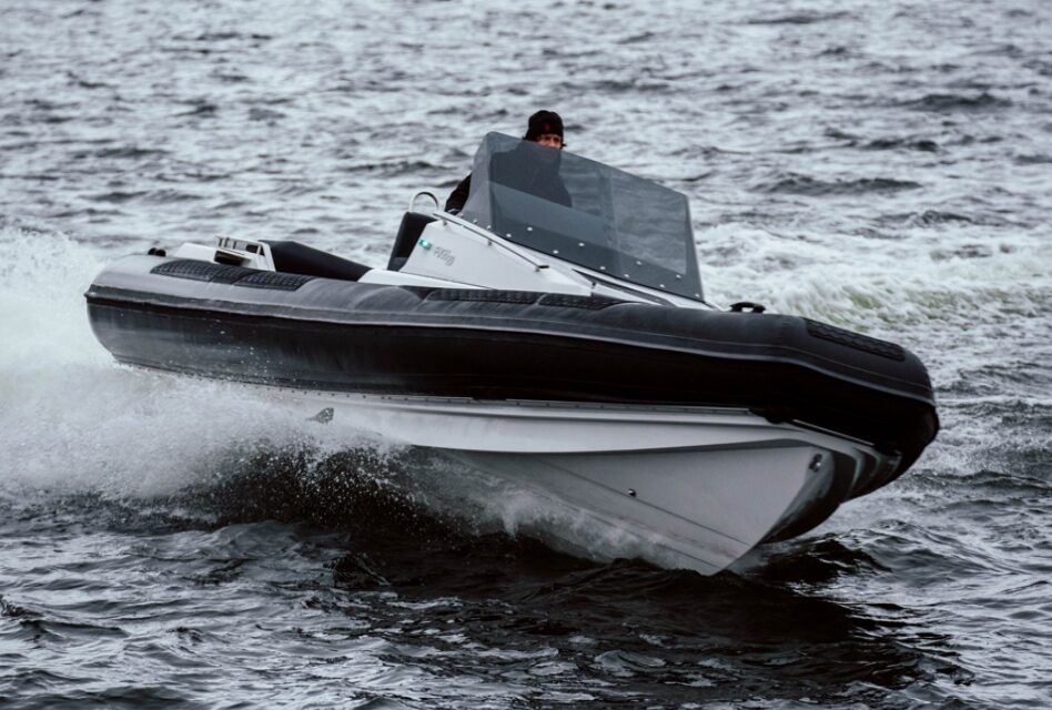 RIB FUGU29 – „rakieta” dla miłośników sportowych hybryd