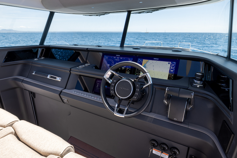 TEST Axopar 45 XC Cross Cabin - Yachtsmen.eu