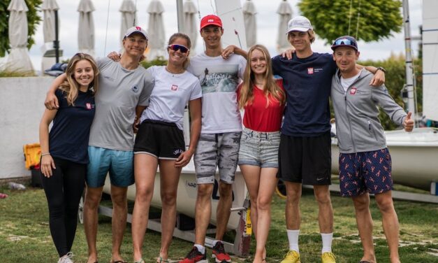 Dwa srebrne medale Polaków w mistrzostwach świata juniorów w żeglarskiej klasie 470