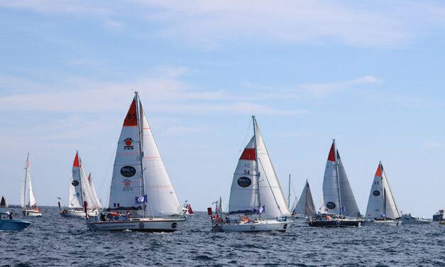 Wielkie emocje na Golden Globe Race 2022 – wyruszył wielki wyścig dookoła świata!