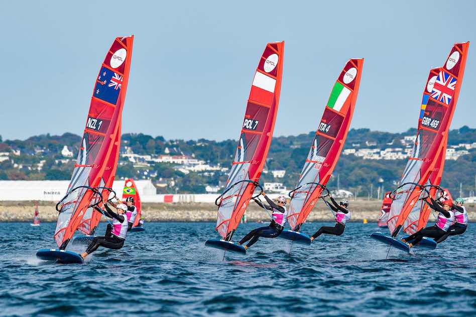 Mistrzostwa Świata klasy iQFoil – Tarnowski 7, Dziarnowska 10