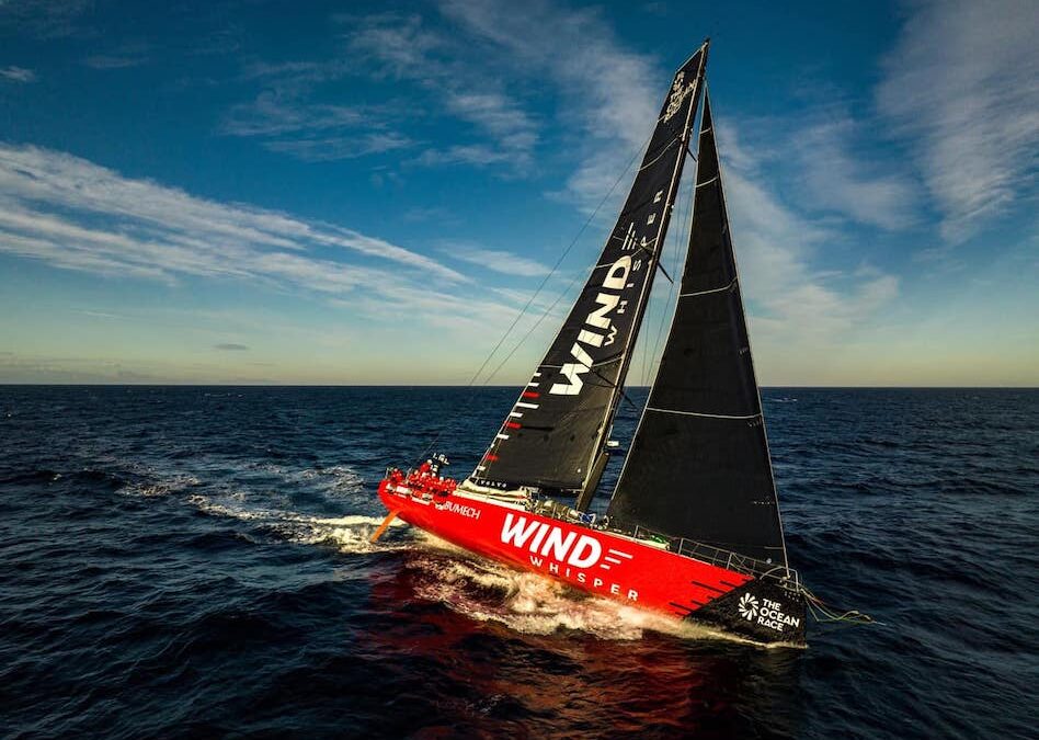 Regaty The Ocean Race wystartowały. Świetny początek polskiego jachtu
