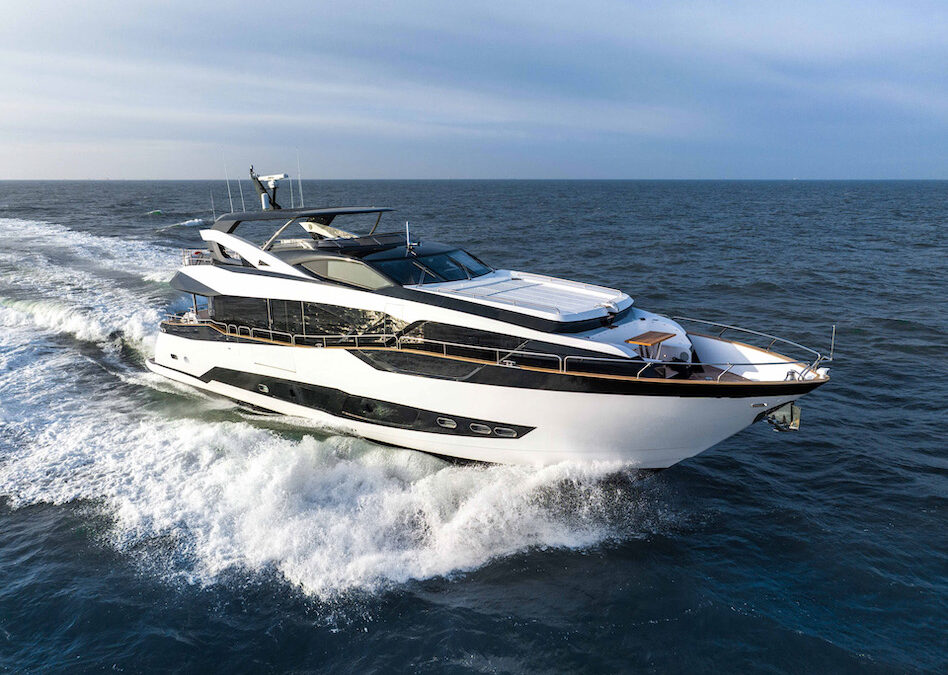 Sunseeker Meros Signature 95 – jak zostać właścicielem superjachtu