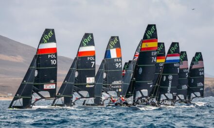 Mikołaj Staniul i Jakub Sztorch blisko medalu w MŚ olimpijskiej klasy 49er