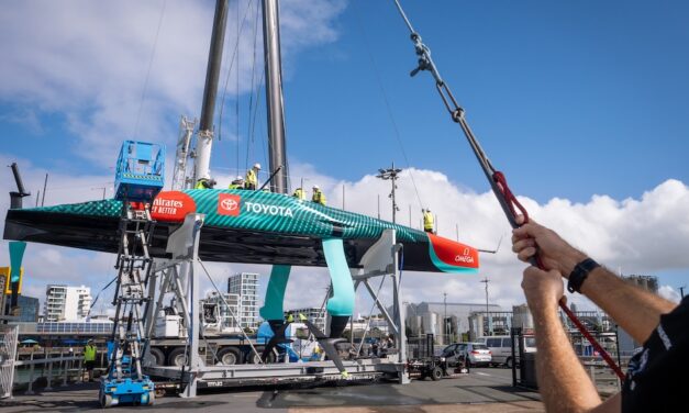 Puchar Ameryki – Obrońcy zwodowali swój jacht AC75