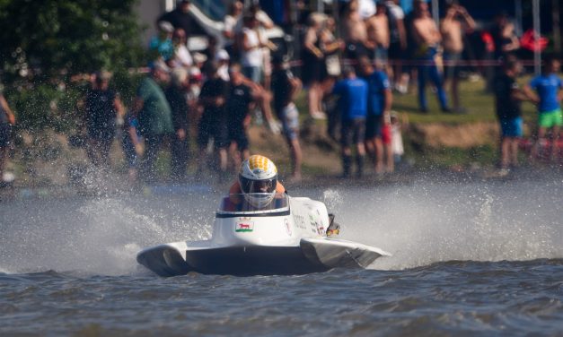 Polscy motorowodniacy rozpoczynają walkę w MŚ Hydro GP